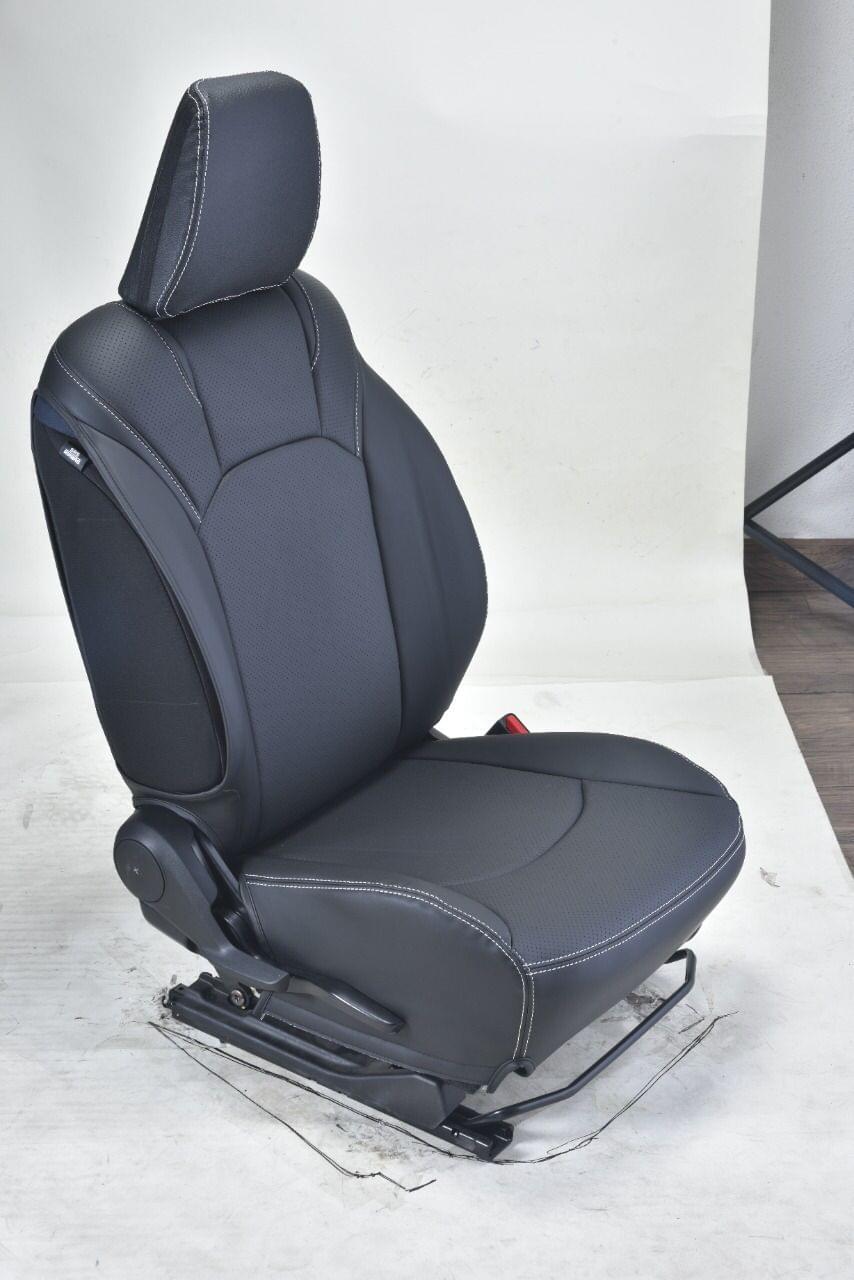 DOLPHIN SEAT COVER NEW BALENO WITH AIRBAG ORG 1/12 DolphinAccessories